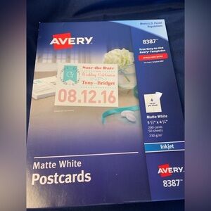 NIB Avery Postcards. 5 1/2”x 4 1/4” 200 cards/50 sheets